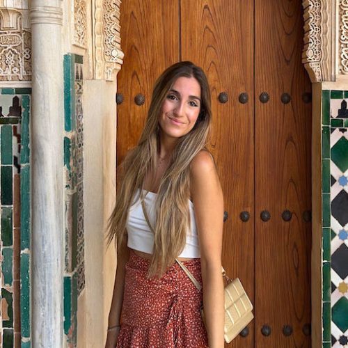 Anne Méndez